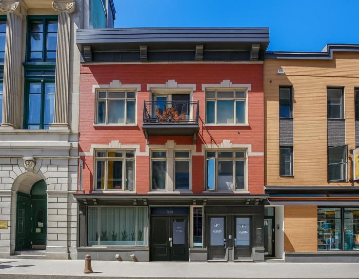 Deluxe Estate Two in One Downtown Québec City