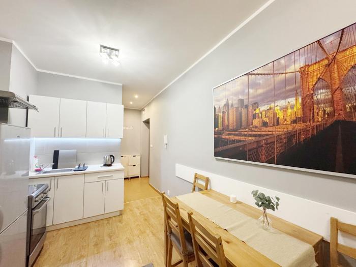 Comfortable stay near Krakow main square