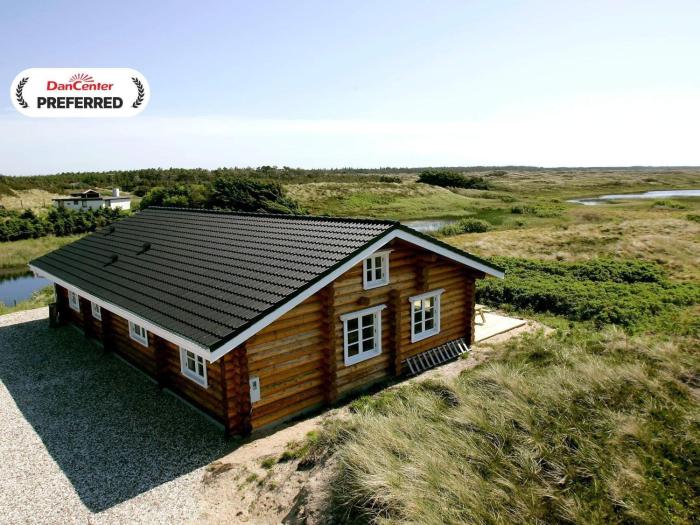 10 person holiday home in Frøstrup-By Traum