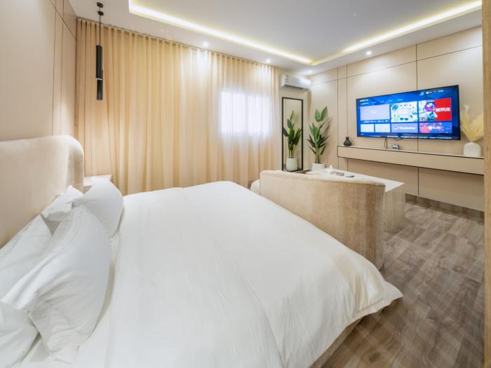 استديو بتصميم انيق ودخول ذاتي