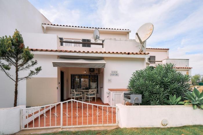 Casa Sauchi mit Gemeinschaftspool - Neu renoviert