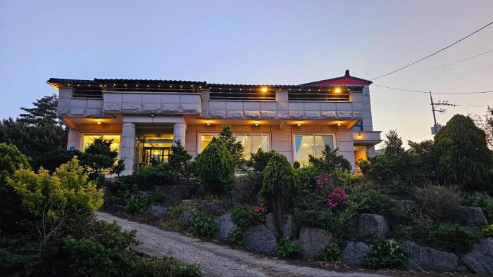 와바다펜션 속초고성 독채펜션12인 삼포해수욕장1분 바베큐불멍