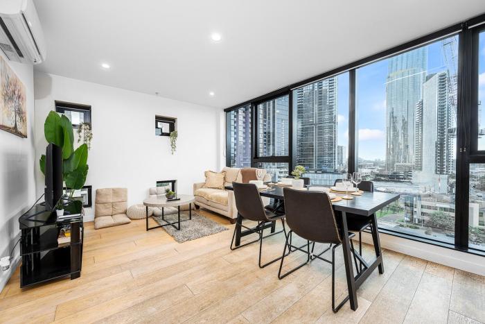 Southbank 2BR Crown CBD & Free Trams Great Location