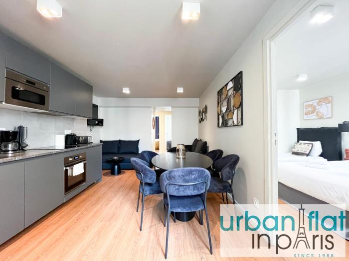 UrbanFlat 03 - 4 Bedroom Apartment in Center of Paris