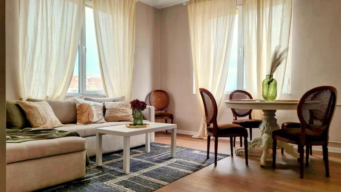 Bright 2-BDRM - Stunning Views - Sofia Center