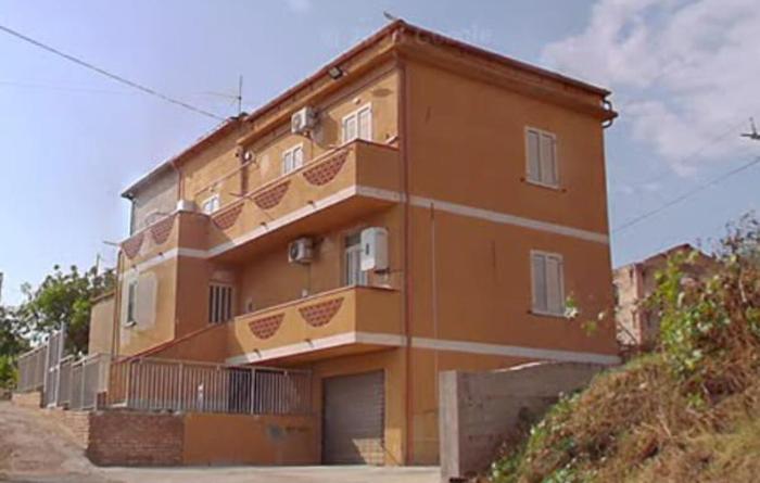 Nice Apartment In Ricadi With Wifi