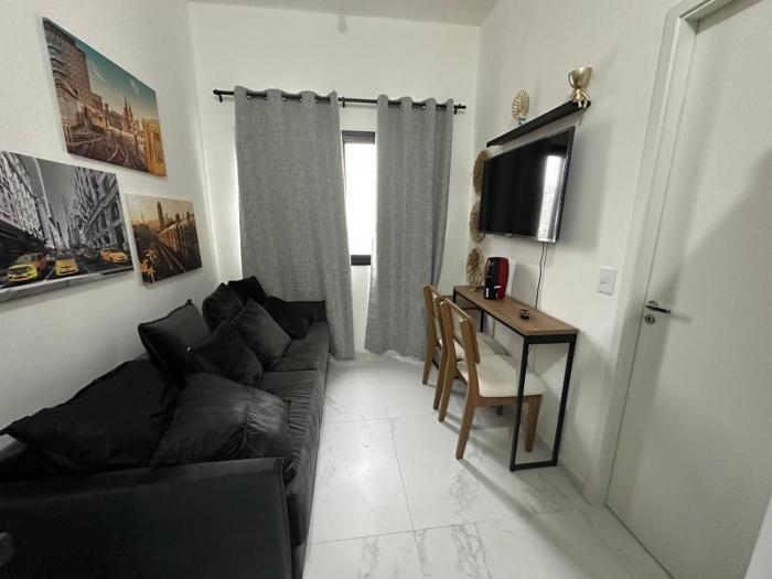 Get a Flat 1603 - Apto completo em frente ao Shopping Eldorado