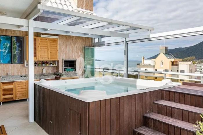 LUGA Duplex Pé na Areia com SPA e Vista Mar