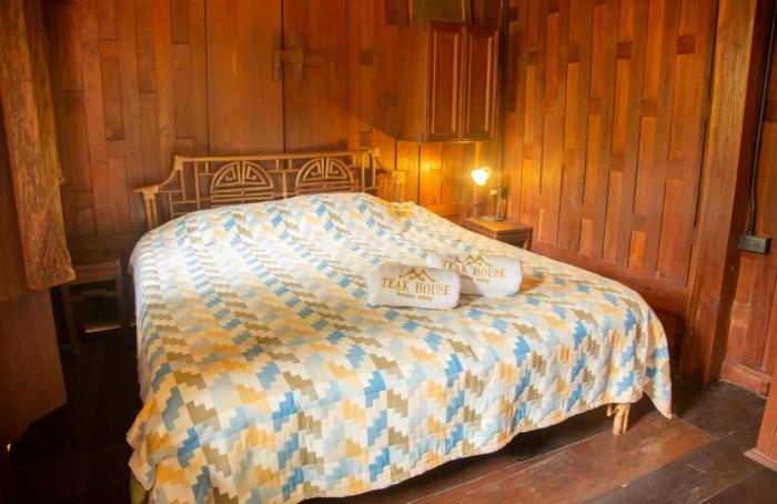 Teak House Homestay II