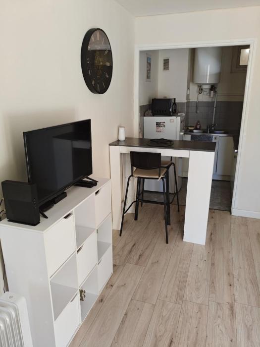 Studio climatisé à proximité des transports