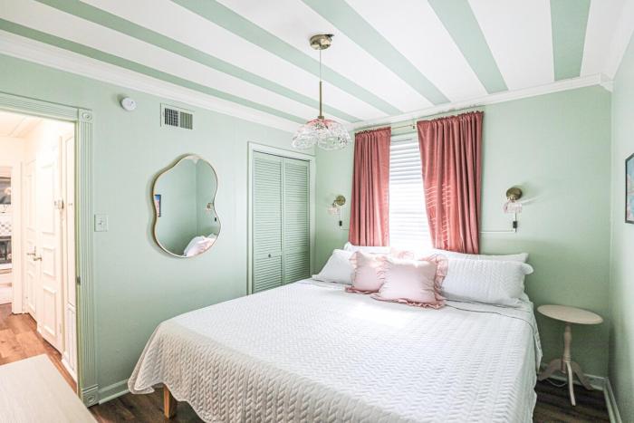 Chic Savannah Retreat