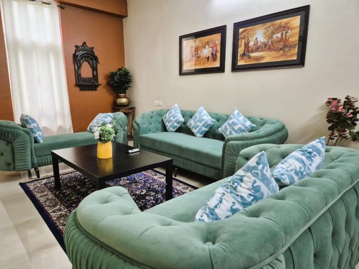 Crescent Stays Gachibowli - Service Apartments