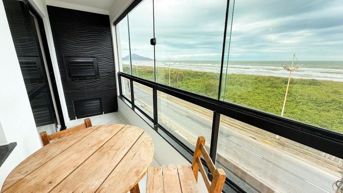 ASA | Pé na Areia | Frente-Mar Meia Praia | 2 Qtos