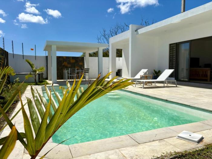 Villa with pool in Grand-Bay