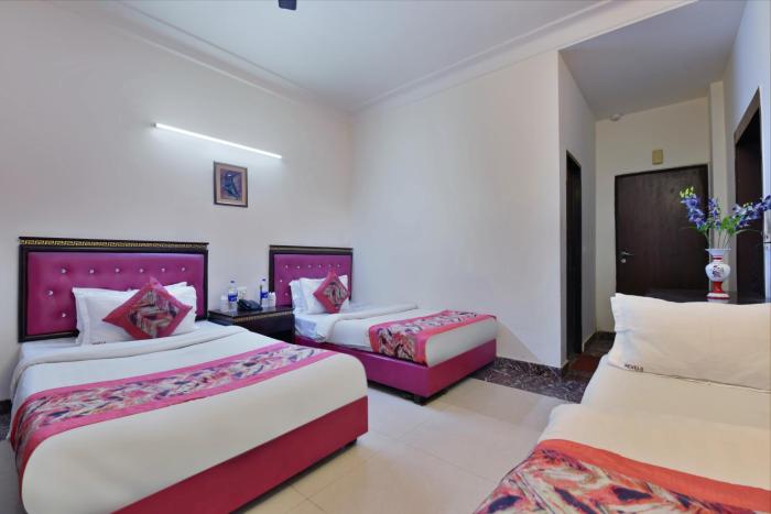 Hotel Blue Star - Paharganj Delhi