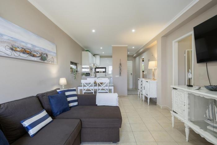 New! Forte Beach Retreat