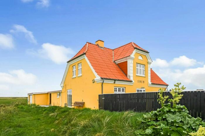 Skipper House With Views Of The North Sea