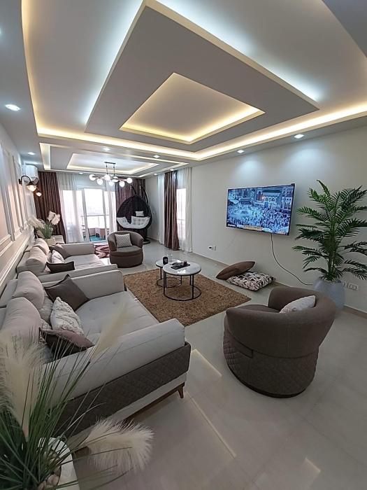 Apartment with a direct view of the Nile