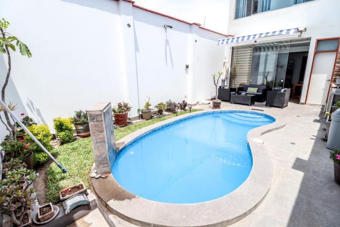 Cerro Azul Alojamiento