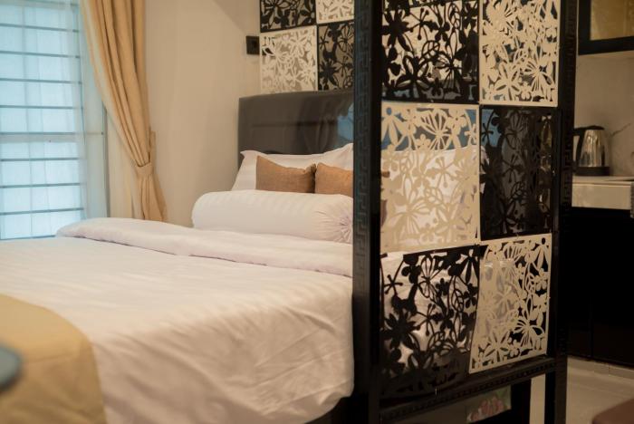 Cozy Central District Loft Style Studio 2A !