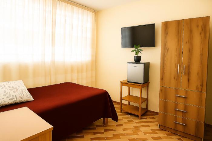 Departamento amoblado en primer piso 200 MTS a tu disposición con todos los servicios