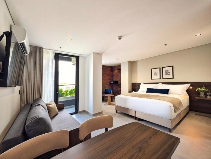 Laureles Selection Suites