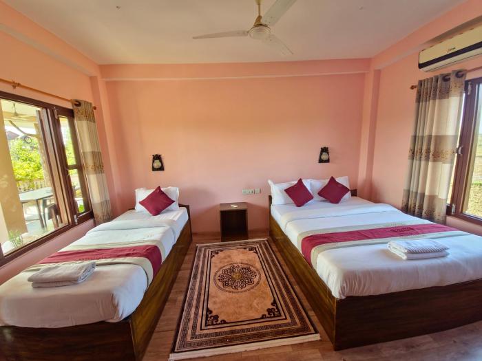 Hotel Tree Tops- A Serene Friendly Hotel in Sauraha