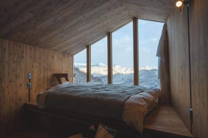 Earthboat Minakami Hodaigi