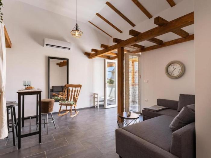 Two Bedroom Apartment With Loggia And Sea View