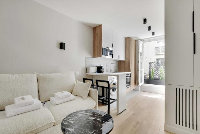 Quiet studio for 2P - Oberkampf