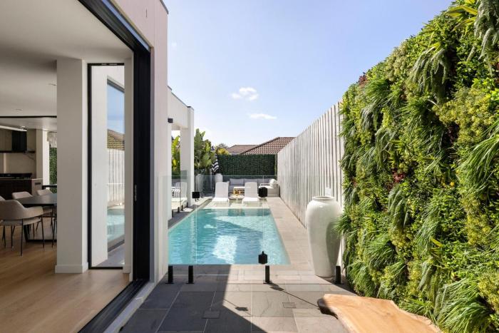 Bayside Grandeur w Heated Pool,Spa,Sauna,5 Ensuites