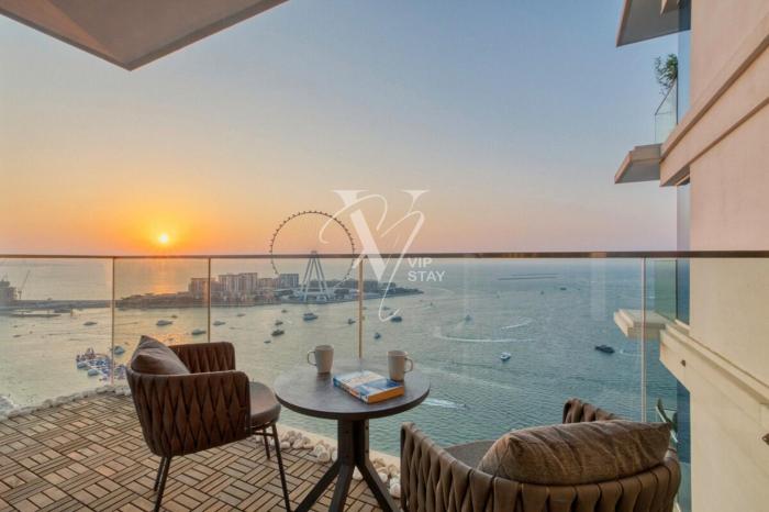 La Vie Majestic 2BDR with Private Beach Access