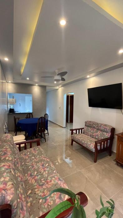 Apto Ubatuba - Praia Grande 200m - Lar Doce Mar