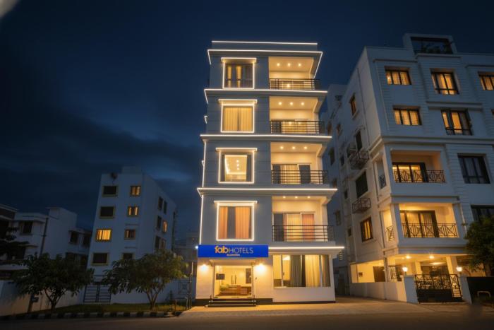 FabHotel Eleanora Inn - New Town