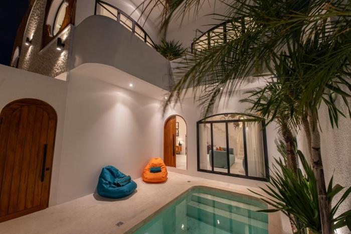 Baying Mansion Unit 19 - Mediterranean Style Villa with 2 Bedrooms