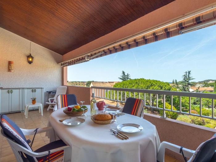 Apartment Les myrtilles-2 by Interhome