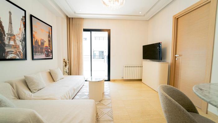 New Central and luxury In Jardins de Carthage