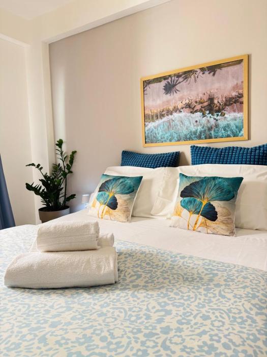 casa azul netflix near the sea