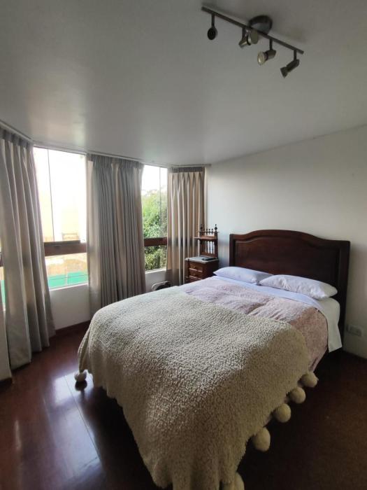 Amplia y céntrica habitación con vistas Larcomar