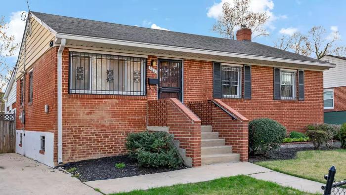 Burbs Royale Capitol Heights