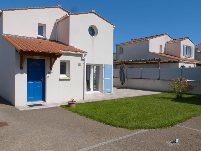 Maison moderne à La Tranche-sur-Mer, 6 pers, terrasse, jardin - FR-1-194-339