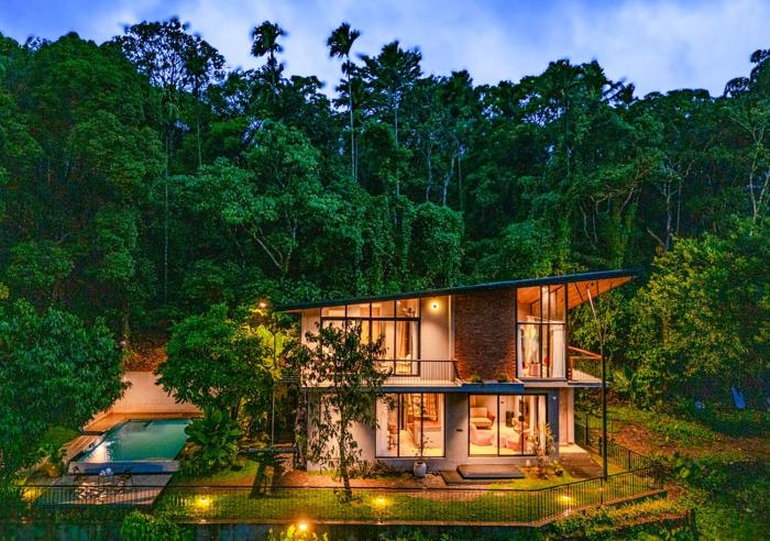 Alaya Boutique Villa with Dam View by VOYE HOMES