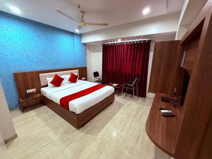 Hotel Arya Residency Rabale