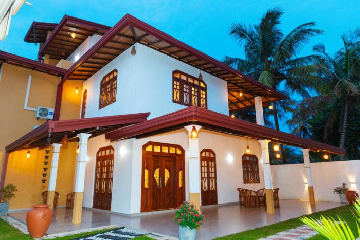 Luna villa Dikwella
