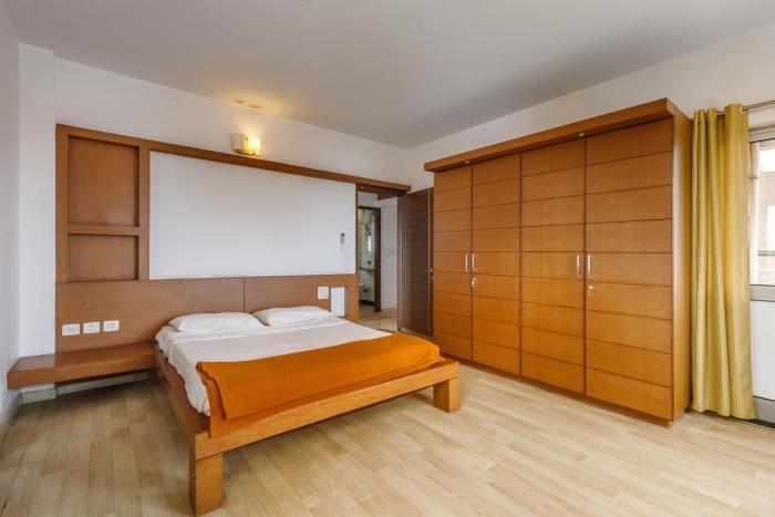 Lakeside AeroBay by Red Olive Nr Airport 3BHK