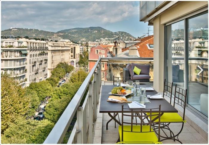 FRANCIA AZUR AP4483 by RIVIERA HOLIDAY HOMES