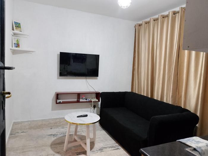 Modern Studio at racecourse gardens,H21 - 3rd floor