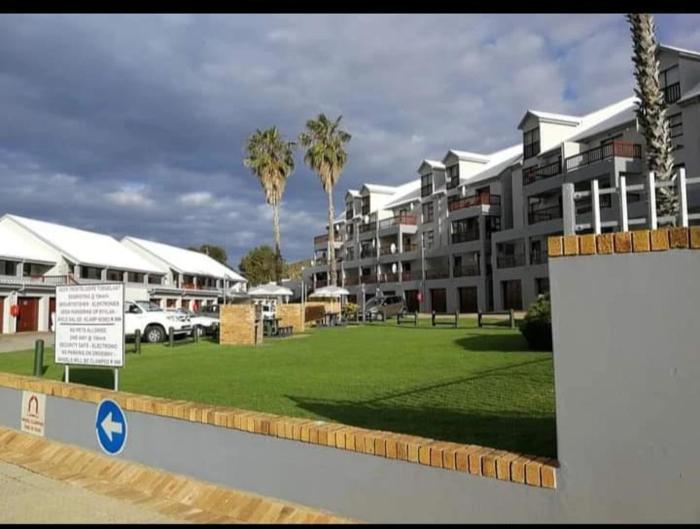 Holiday accommodation 2 min from beach, Mossel bay