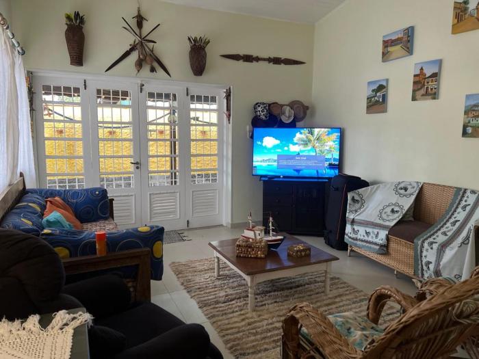 Casa Pé na areia Temporada Completa Enseada Ubatuba Garagem Churrasqueira