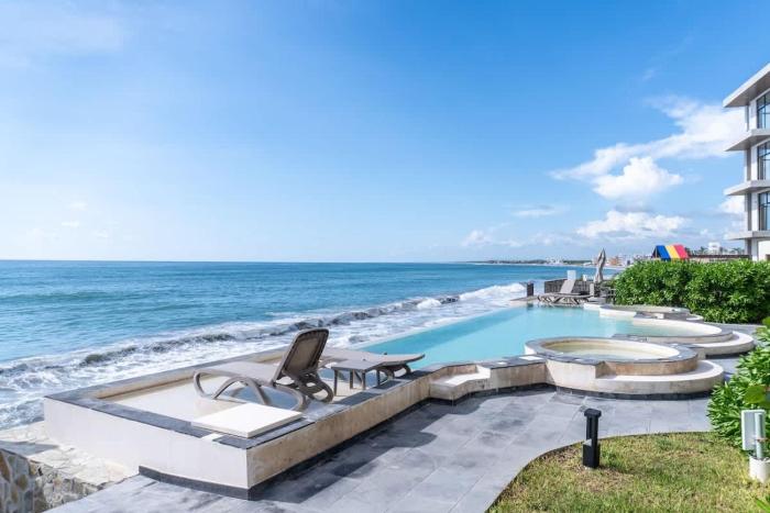 Departamento de Lujo a Pie de Playa